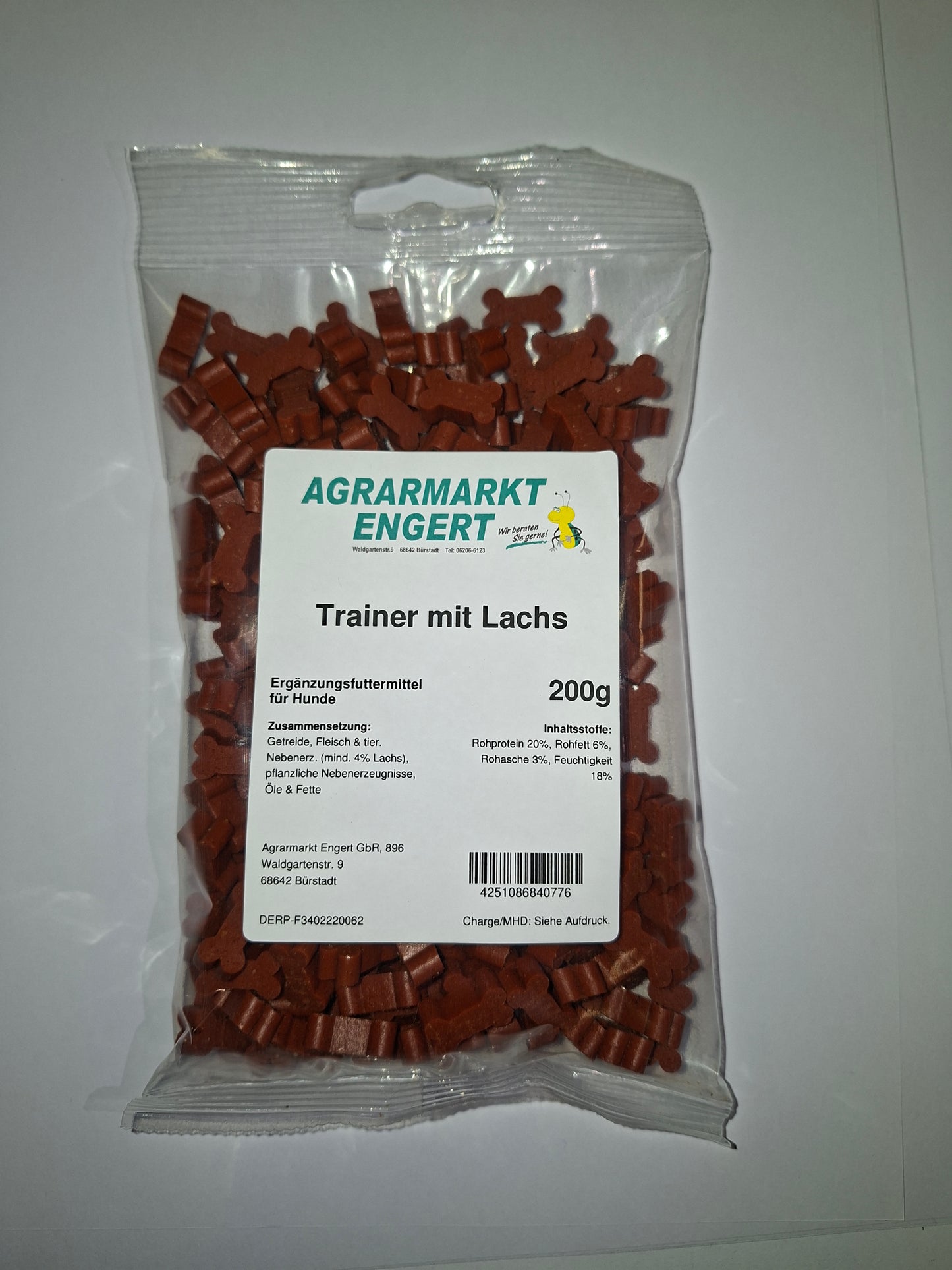 Agrarmarkt Engert Trainer mit Lachs