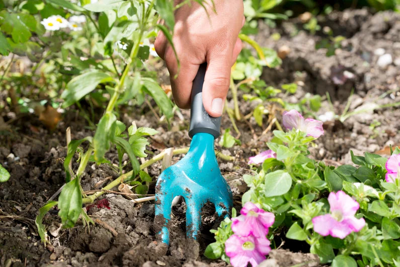 GARDENA Classic Blumengabel, Grabegabel für die Hand, schont die Wurzel, Breite 7,5 cm