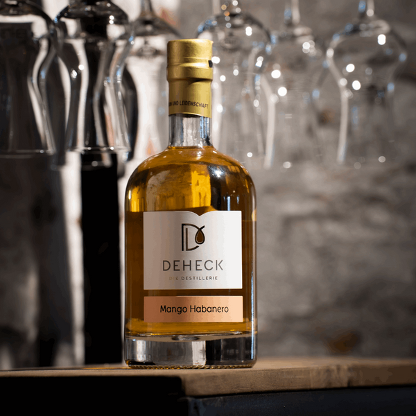 Deheck Mango Habanero Liqueur