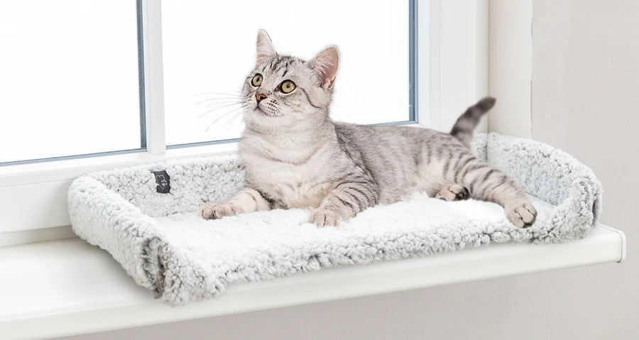 Trixie Liegematte Calida für Fensterbank mit wärmereflektierender Einlage