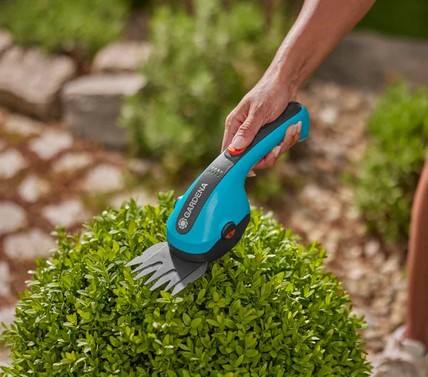 GARDENA Akku-Gras- und Strauchschere ClassicCut Li