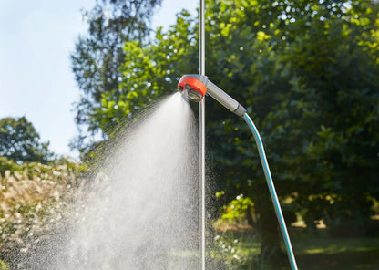GARDENA Gartendusche trio, Brausestrahl oder Sprühnebel stufenlos regulierbar