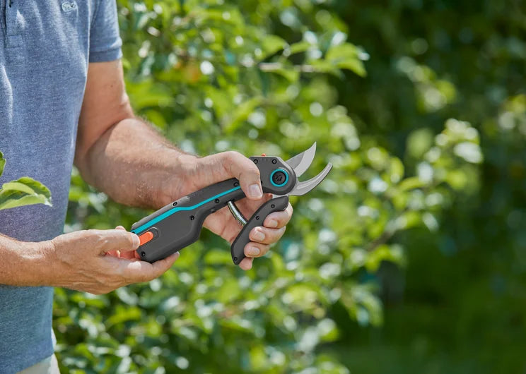 GARDENA Gartenschere AssistCut