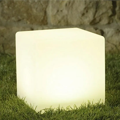 Gardenworld LED Solar Würfelleuchte 30 cm