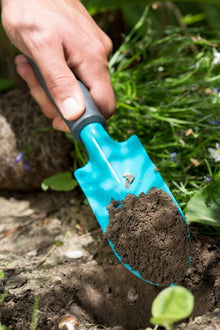 Hand trowel