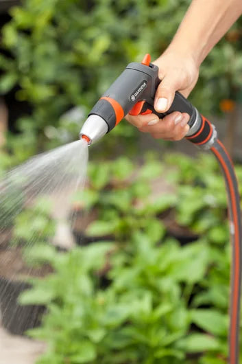 GARDENA Premium Reinigungsspritze, robuste Spritze, zum Reinigen und Sprühen