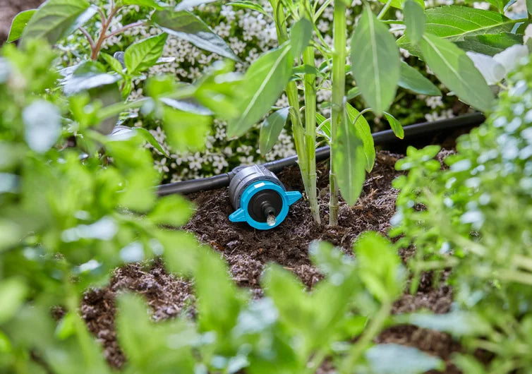 GARDENA Micro-Drip-System Adjustable In-Line Drip Head 1-8 l/h, pressure-equalizing - Contents: 5 In-Line Drip Heads, 1 End Cap