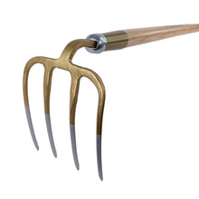 SHW Garden Cultivator, forged with 3 round tines, with 135 cm ash handle