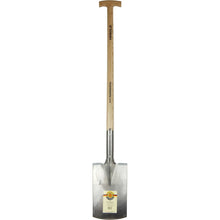 SHW Herold spade, with tread and ash T-handle