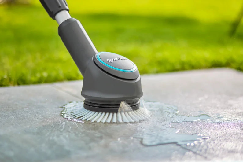 GARDENA Tellerbürste Soft für AquaBrush, Reinigungszubehör für Akku-Multi-Reiniger