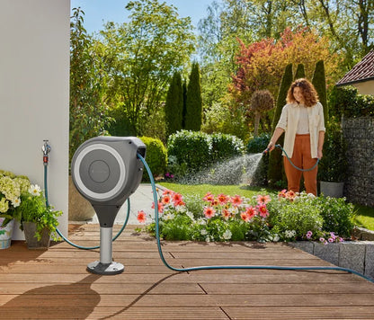 GARDENA Terrassen-Schlauchbox RollUp, automatisches Aufrollen